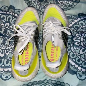 Women’s Adidas Ultraboost 21 Running shoe